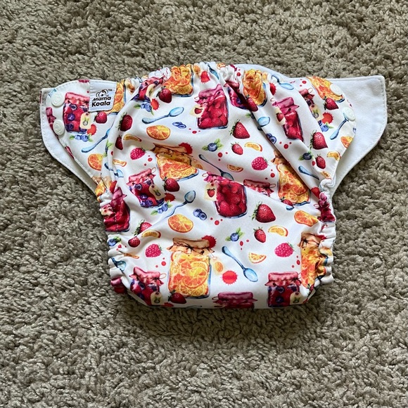 Mama Koala jam / jelly / berry print cloth diaper - Picture 5 of 7